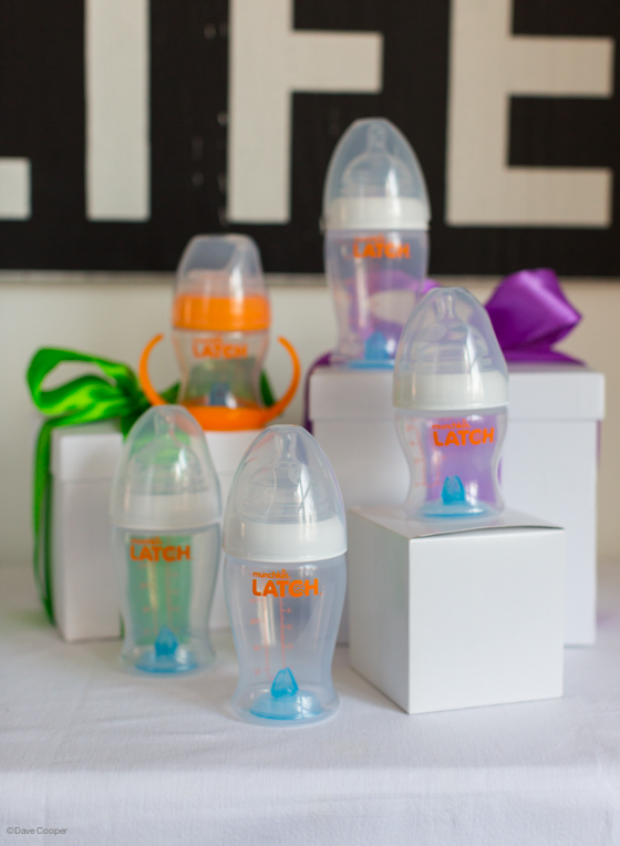 latch bottles by munchkin