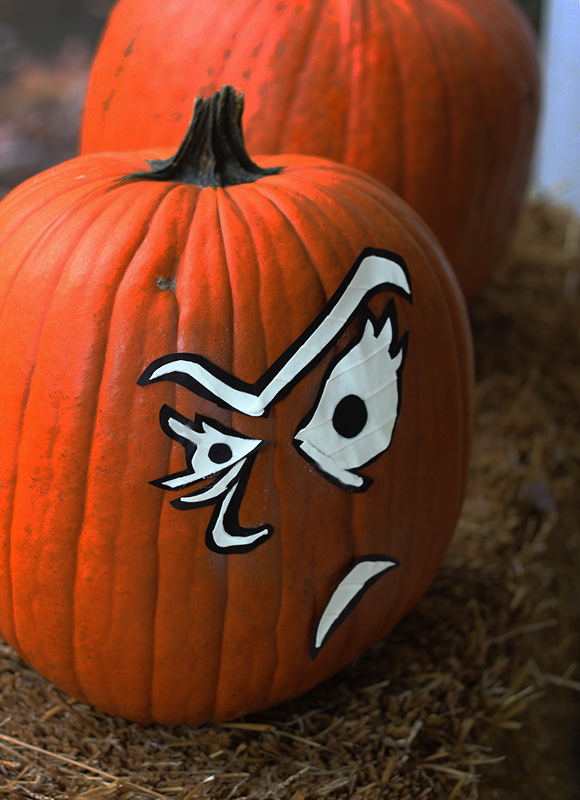 glow in the dark pumpkin faces