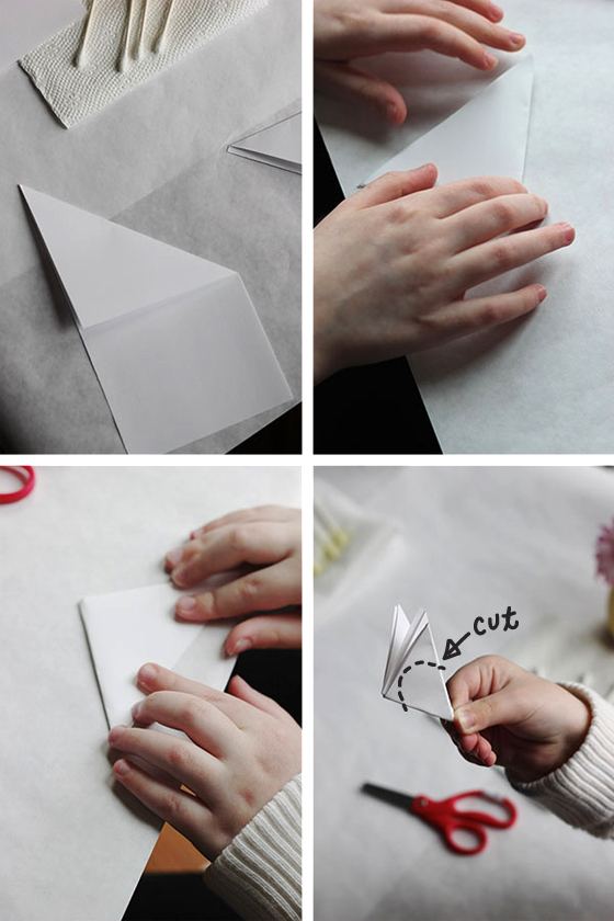 hold to fold paper daffodils